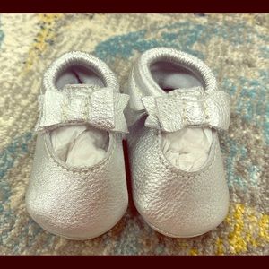 Freshly Picked Chrome Ballet Flat Bow Mocc.